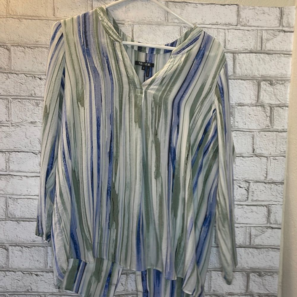 Nic + zoe top